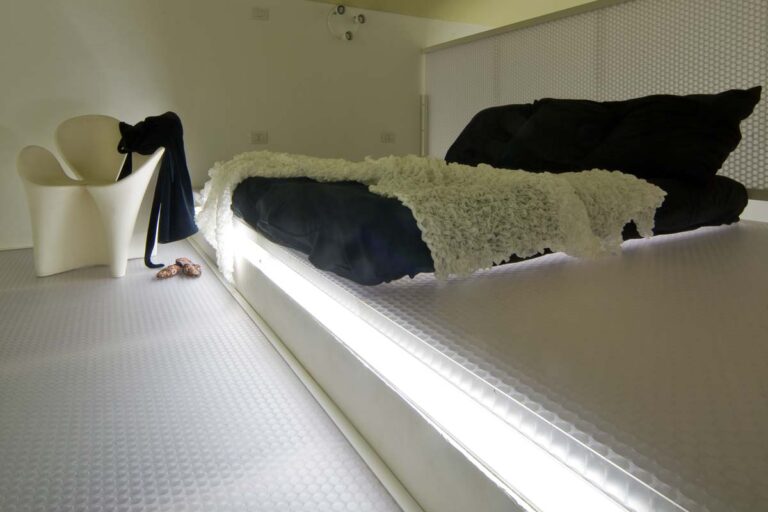 Unterlage mit Beleuchtung und 3D-Effekt für auffällige Raumgestaltung