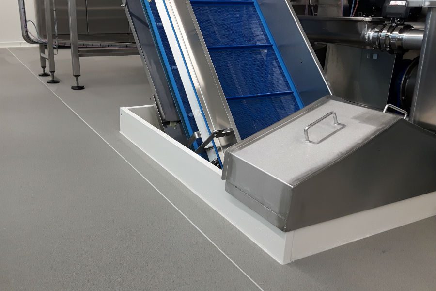 Großformatige TOP-lite® GRP Paneele von Design Composite