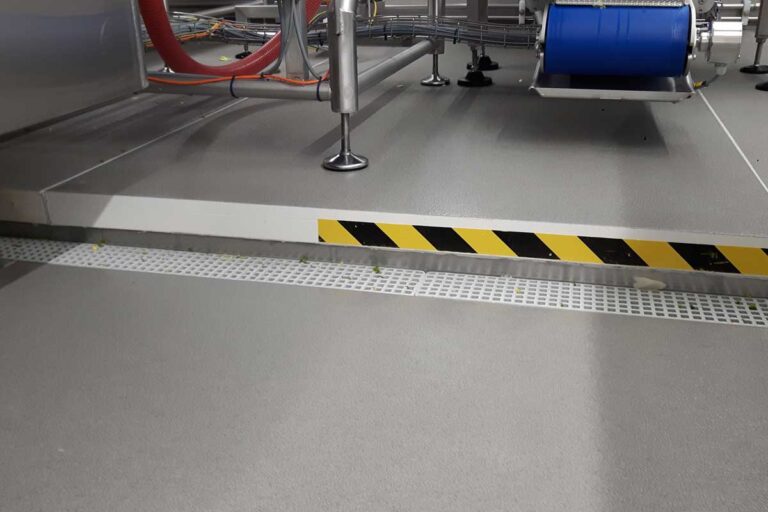 Langlebige Paneellösungen für Industrie von Design Composite