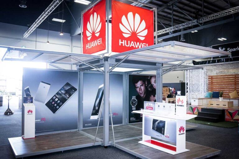 Huawei Messe Box mit robusten und langlebigen Paneelen von Design Composite