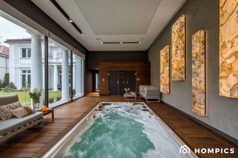 Raumgestaltung mit Stone Design, die eine warme und moderne Atmosphäre schafft